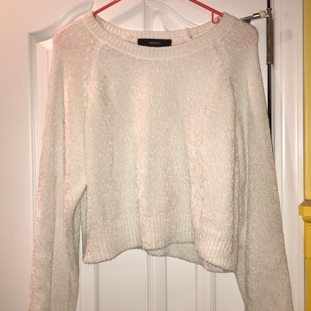 Fuzzy high rise sweater!!